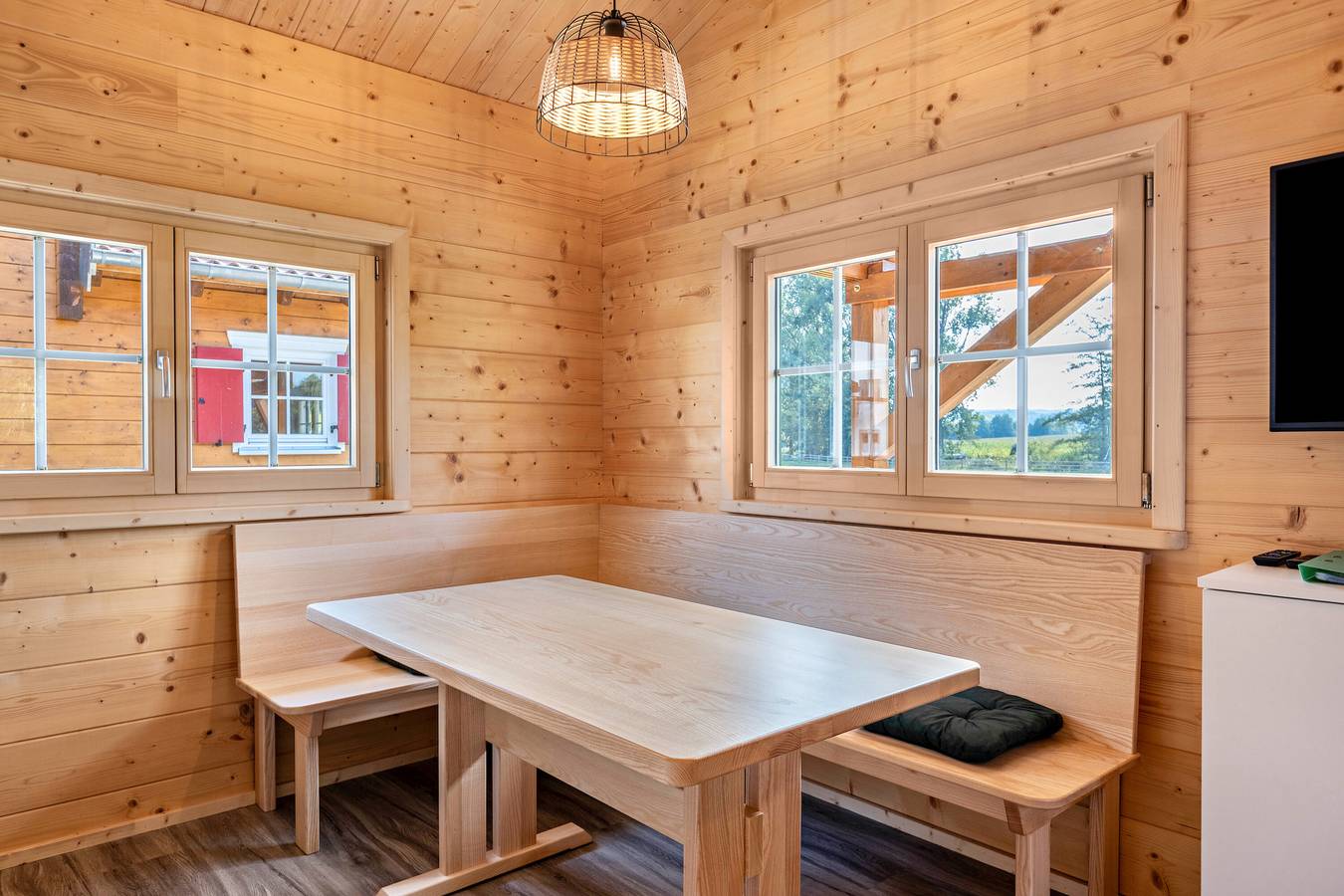 Chalet 'Wiesengrün' mit privater Terrasse und Wlan in Stockach, Landkreis Konstanz