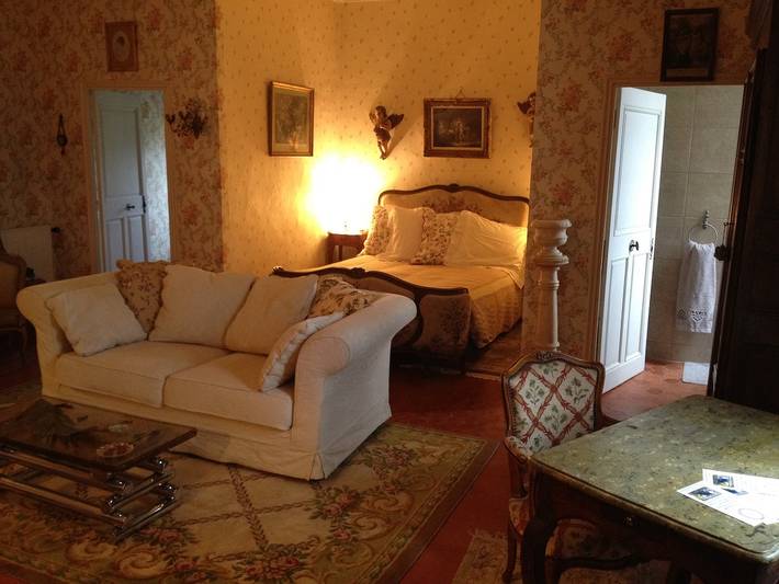 Chambre d’hôte pour 5 personnes, avec terrasse ainsi que vue et jardin dans le Var - 3