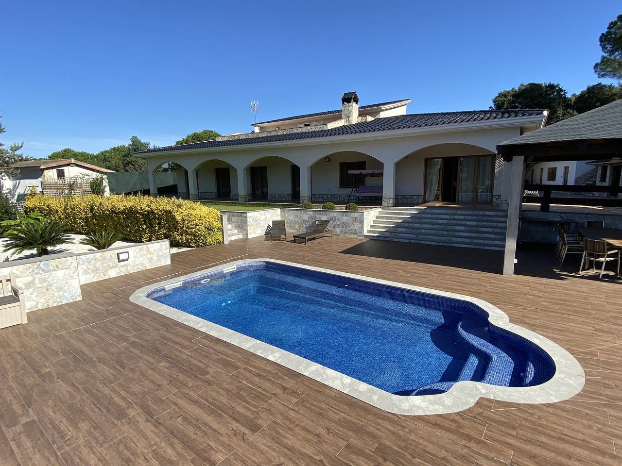 Grande Villa à Tordera avec Piscine Privée, Proche Lloret de Mar – 12 Pers, Gym, Jardin, Wi-Fi Gratuit in Tordera, Maresme