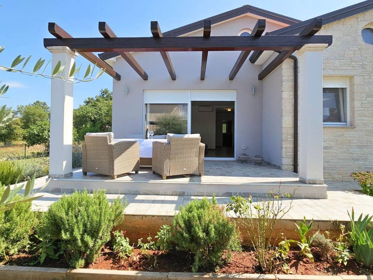 "Villa Pavlovic" mit Garten und Grill in Umag und Umgebung