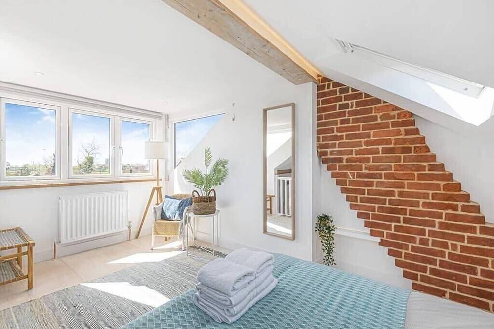 Seagrass Cottage - Beautifully renovated with view in Southwold, Waveney District