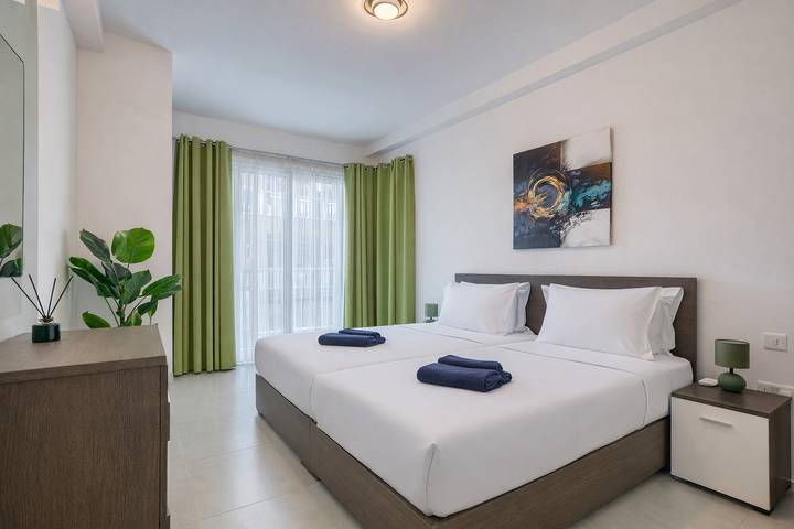 Gîte pour 4 personnes, avec balcon dans Gzira
