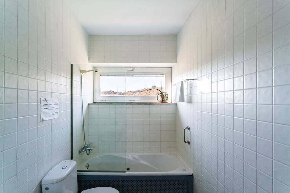 Bau Ksar casas Puerto de la Laja for 8 people in El Granado, Guadiana Valley Natural Park