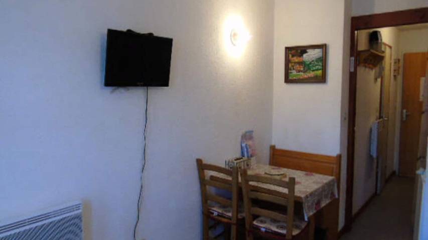 Chalet pour 3 personnes, avec balcon dans Valfréjus - 2