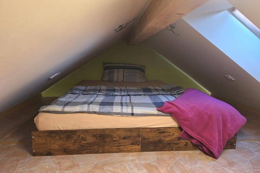 Ganze Wohnung, Neu! Ferienwohnung Havel-Biene in Premnitz, Westhavelland