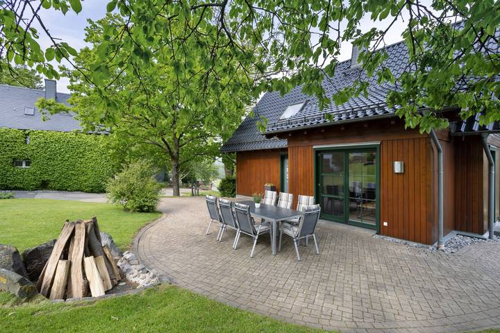 Ferienhaus für 7 Personen, mit Garten in Bestwig - 2