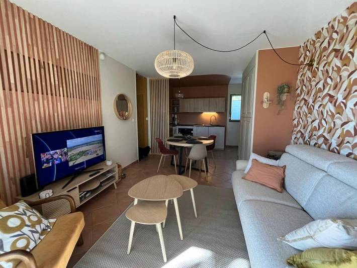 Appartement de vacances pour 4 personnes, avec Balcon et Terrasse ainsi que Piscine et Vue