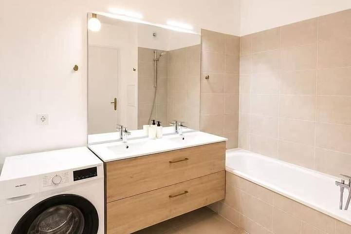 Ganze Wohnung, Brand New Family Apartment, Terrace & Parking, 15 min from Disneyland in Bussy-Saint-Georges, Seine-et-Marne