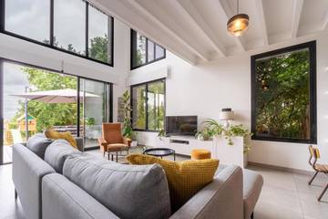 Gîte pour 7 personnes, avec vue et terrasse à Guichen