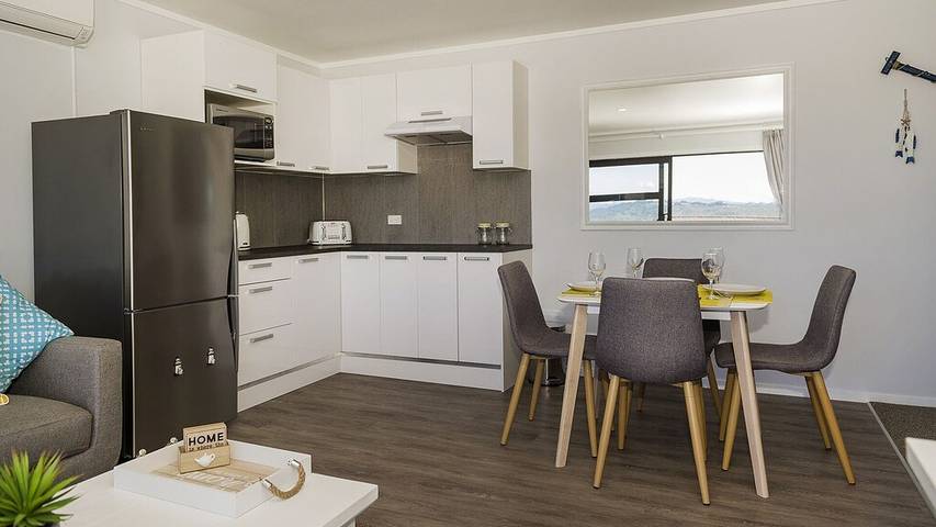 Holiday apartment for 2 people, with terrace in Whitianga