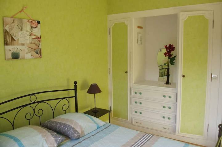 Gîte pour 6 personnes, avec terrasse et jardin à Échillais - 4