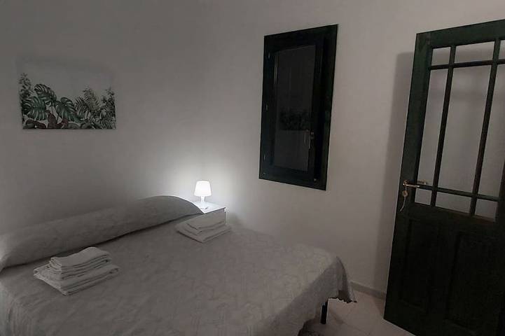 Villa with Garden and Private Parking on the Promenade of Campofelice di Roccella in Spiaggia (Campofelice di Roccella), Campofelice di Roccella