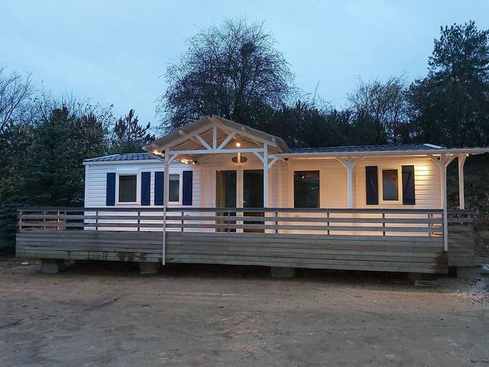 Location de vacances pour 8 personnes, avec jardin et vue, animaux acceptés dans Lacroix-sur-Meuse - 4