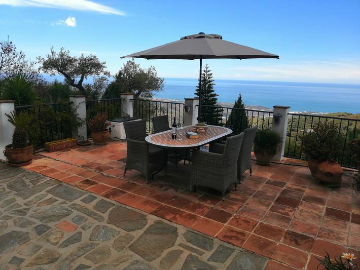 Ferienhaus für 8 Personen, mit Balkon und Garten in Sayalonga - 2