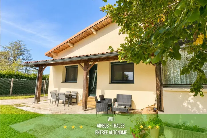Villa pour 8 personnes, avec jardin - 1