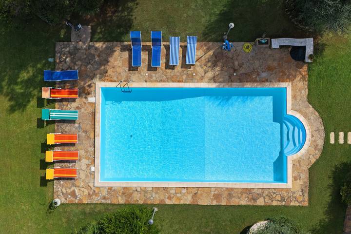 Hel lägenhet, Apartment 'Rosmarino' with shared pool, Wi-Fi and air conditioning in Alghero, Sassari provins