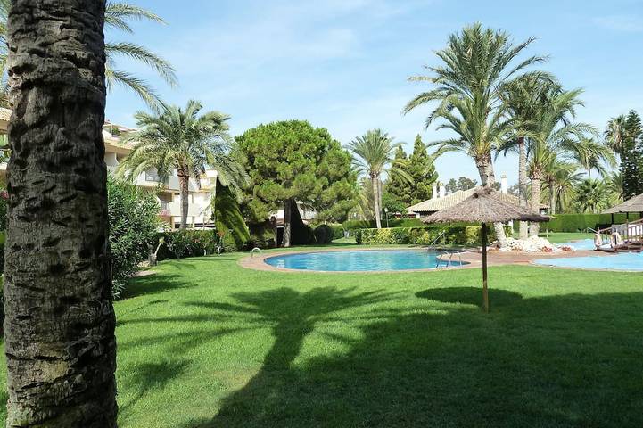 Apartamento de vacaciones para 6 personas, con piscina y balcón - 1