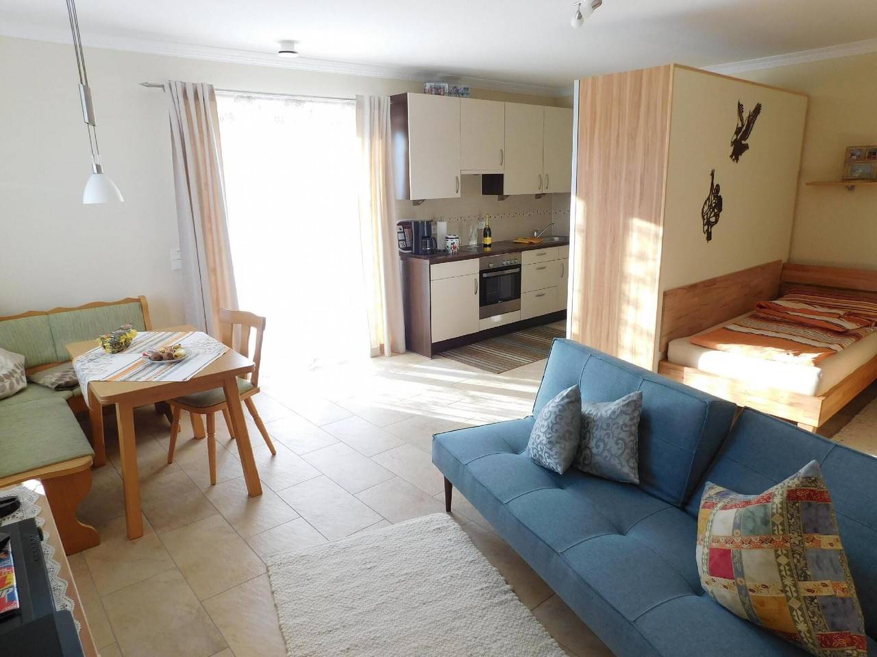 Geheel appartement, Appartement 'Am Rosengarten' met wifi en airconditioning in Weißensee, Zwaben (Bayern)