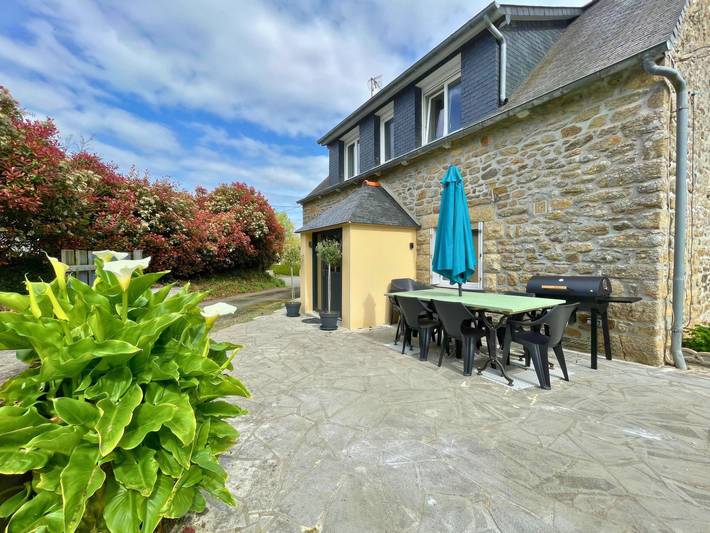 Location de vacances pour 4 personnes, avec jardin, animaux acceptés à Ploumagoar - 2