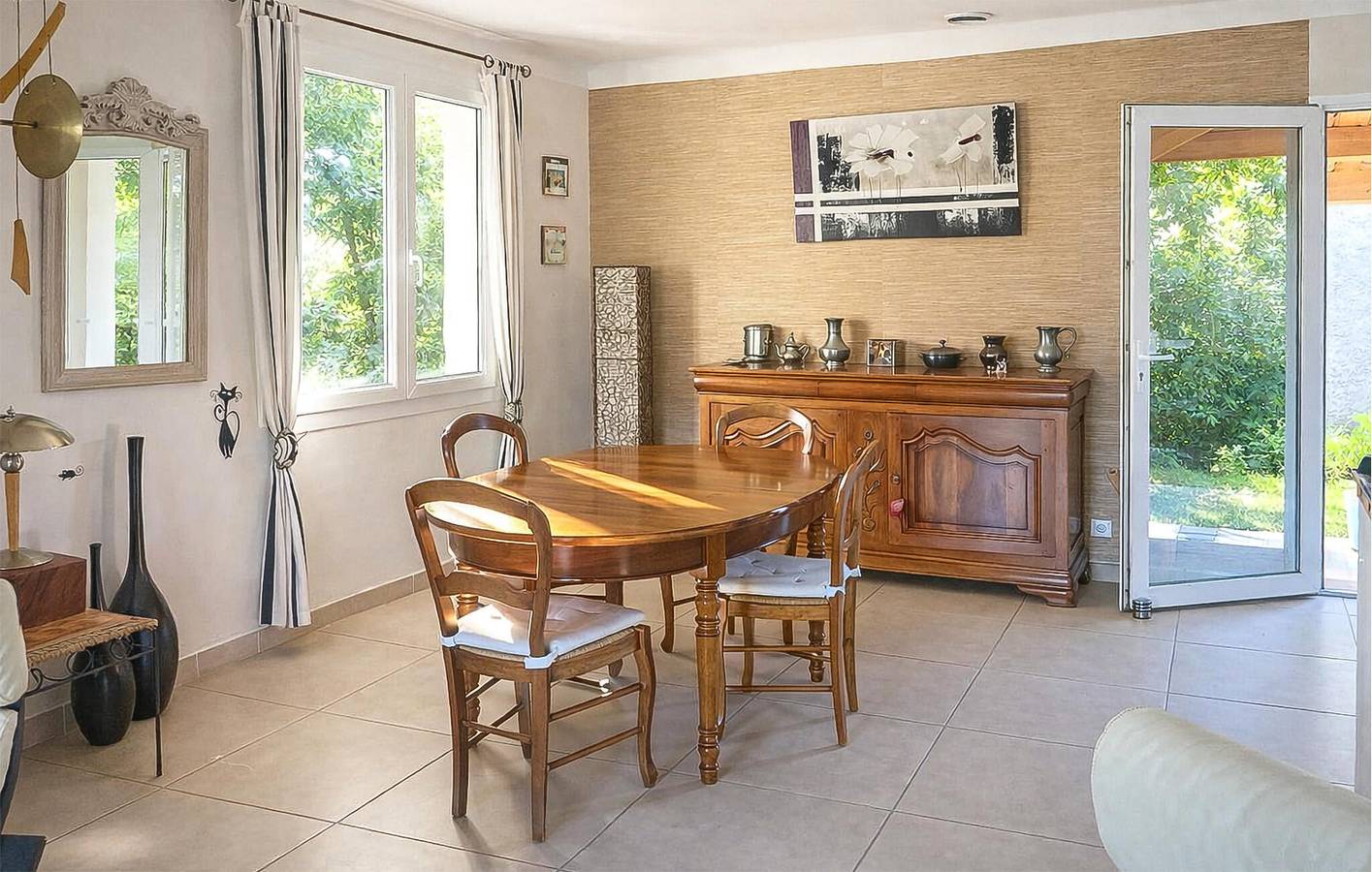 Gemütliche Wohnung mit Pool und WLAN, 2,5 km von Caromb entfernt in Caromb, Parc naturel régional du Mont-Ventoux