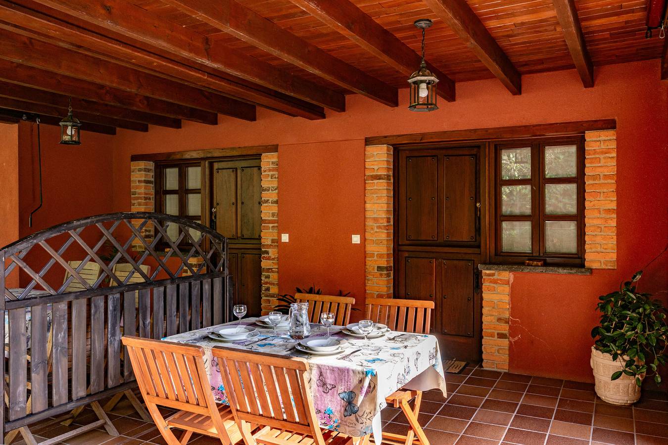 Appartement entier, Appartement "Comeya" avec vue sur les montagnes, terrasse privée et Wi-Fi in Cangas de Onís, Côte Cantabrique
