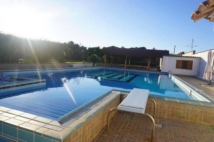 Villa per 6 persone, con piscina e giardino - 1