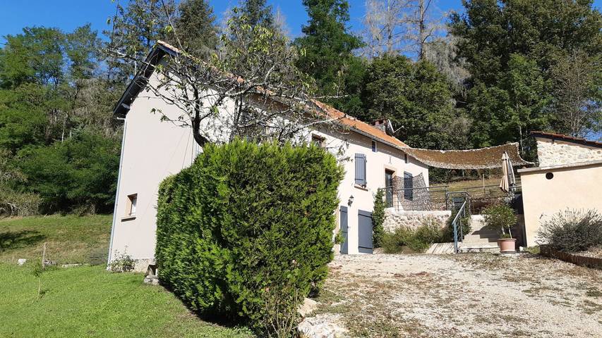 Gîte pour 4 personnes, avec jardin à La Fouillade - 2