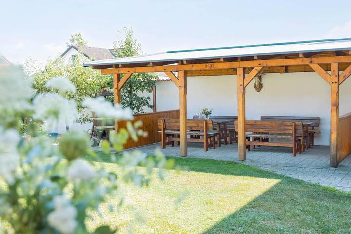 Gîte pour 2 personnes, avec vue ainsi que vue sur le lac et jardin à Illmitz - 3