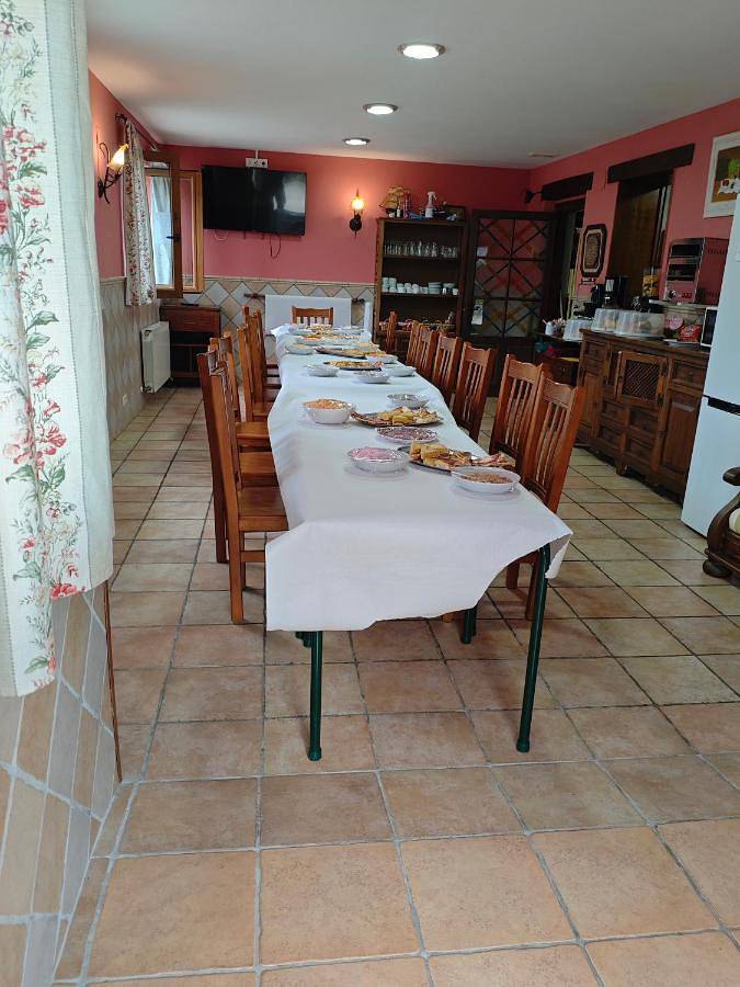 Casa rural con piscina para 4 personas, con vistas y jardín además de piscina y piscina para niños, Se admiten mascotas en Cantabria - 4