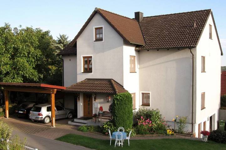 Ferienwohnung für 2 Personen, mit Balkon und Garten in Haundorf - 3