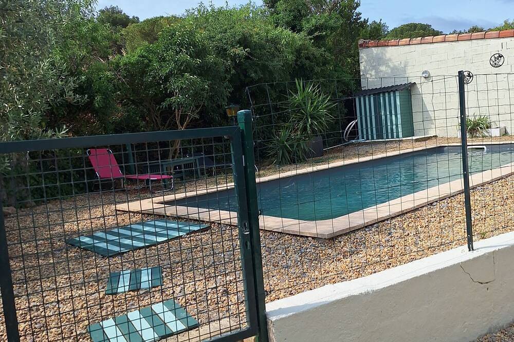 Villa alfabeta in Bizanet, Narbonne region