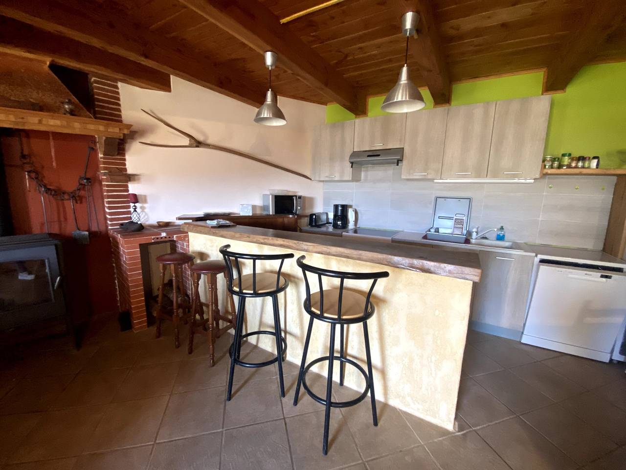 Haus am Waldrand – Platz für 8 Personen in Regionaler Naturpark Livradois-Forez