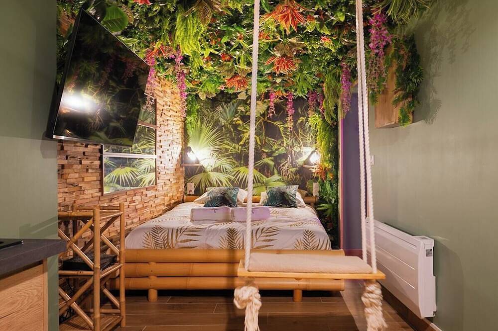 Apartamento entero, Suite Jungle & Spa - Romantic escape in La Flèche, Sarthe