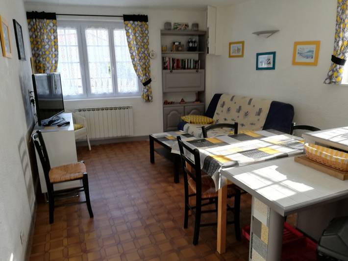 Location de vacances pour 5 personnes, avec terrasse dans La Terrière - 2