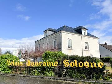 Hôtel pour 6 personnes, avec terrasse à Noyers-sur-Cher