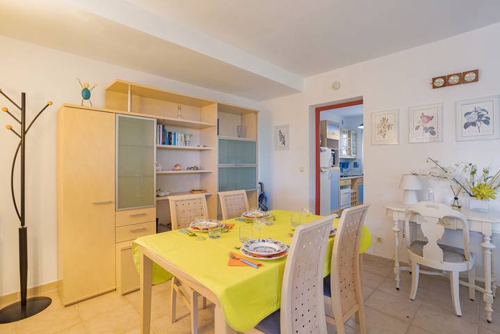 Apartamento entero, Apartamento con encanto en villa privada con vistas panorámicas en Collioure in La Côte Vermeille, Colliure