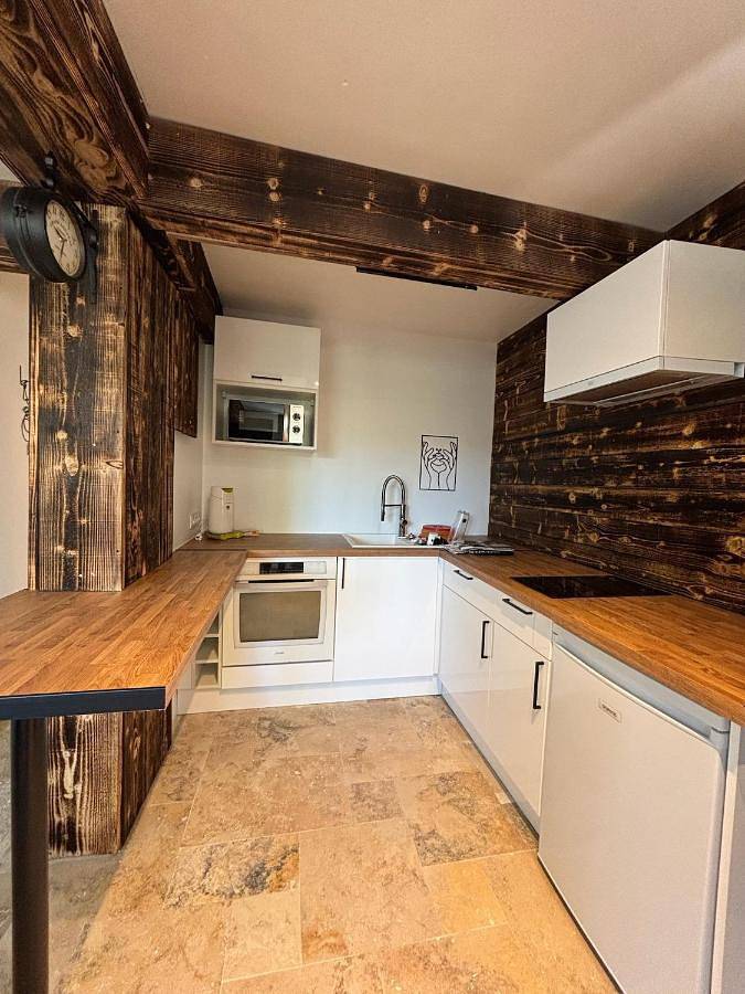 Appartement entier, One-Bedroom Apartment in Mably (Loire), Région de Roanne
