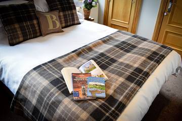 Log Cabin for 4 People in Loch Lomond, Argyll & Bute, Photo 3