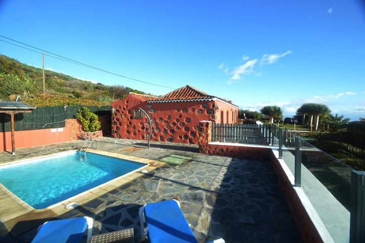 Ferienhaus für 6 Personen, mit Terrasse und Garten sowie Pool und Ausblick in Villa de Mazo - 4