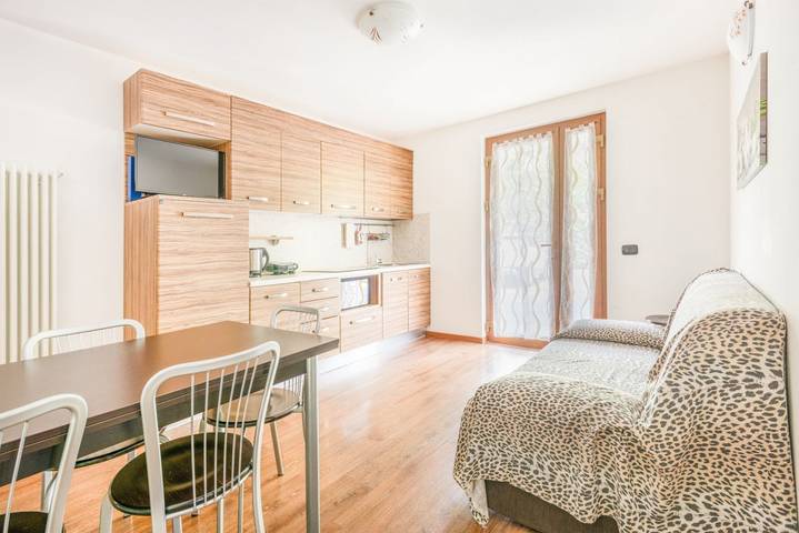 Ferienwohnung für 5 Personen, mit Pool und Garten - 1