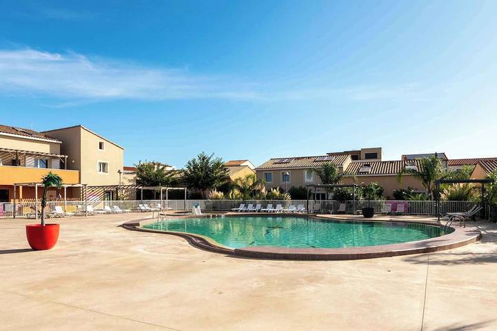 Appart’hôtel pour 6 personnes, avec balcon et piscine