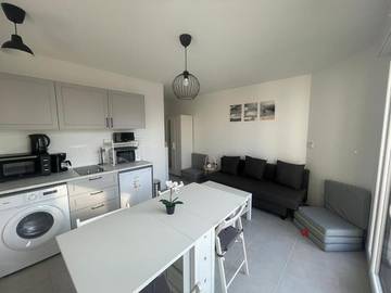 Gîte pour 2 personnes, avec vue à Chessy
