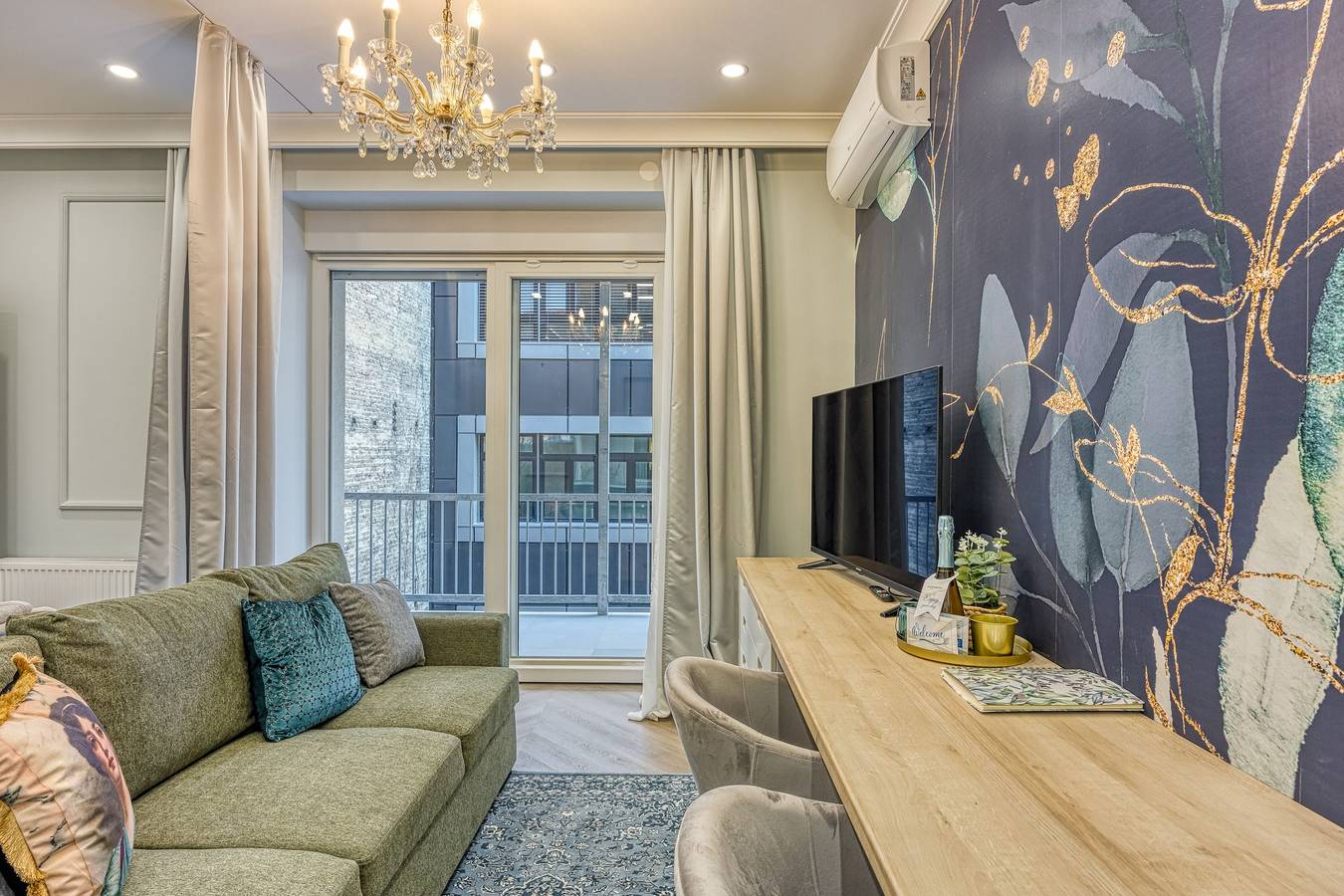 Ganze Wohnung, Boutique Downtown Studio with Balcony 5 in Zagreb, Zagreb und Umgebung