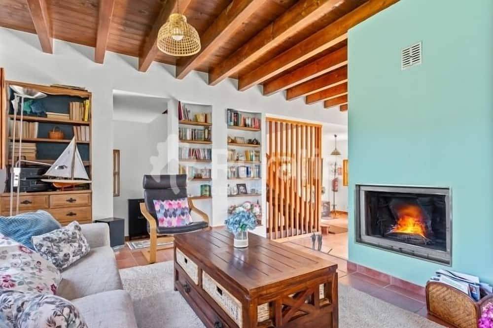 Casa Mariella - country house with views in Linares (Ribadesella) in Ribadesella, Costa Verde (Spagna)