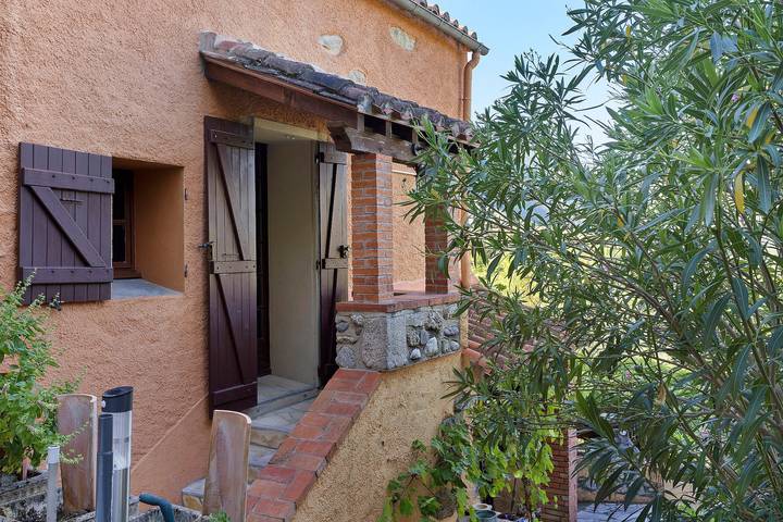 Casa vacanze 'Le Mas' con vista montagna, Wi-Fi, aria condizionata in Arles-sur-Tech, Céret e dintorni
