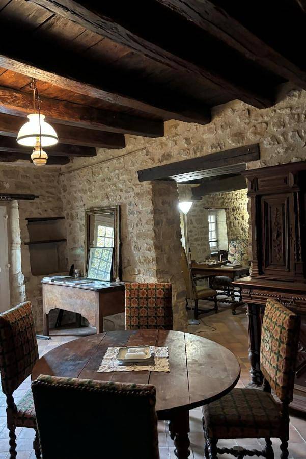 Location de vacances pour 6 personnes, avec terrasse et vue, animaux acceptés dans Apremont-sur-Allier - 2
