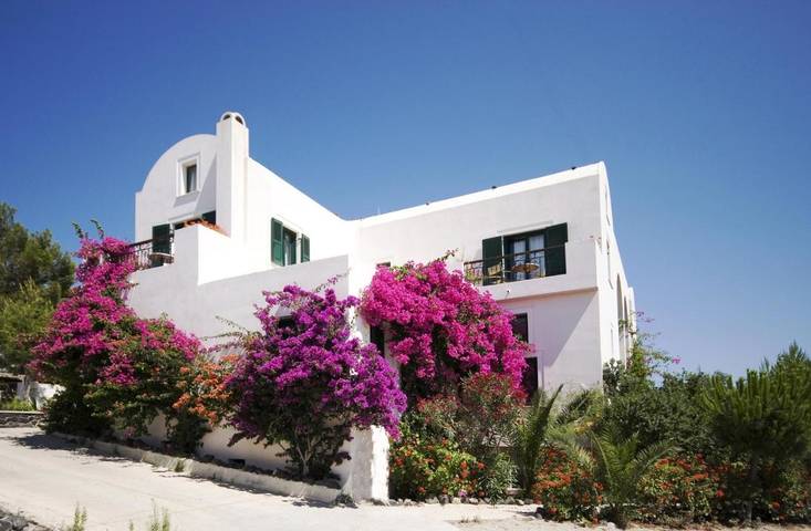 Maison d’hôte pour 2 personnes, avec Jardin à Thera