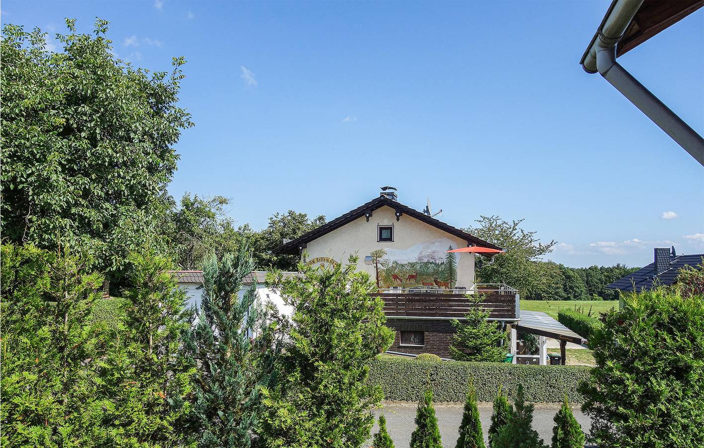 Ganze Ferienwohnung, Densberg City Center Wohnung mit Parkplatz & Terrasse in Jesberg, Schwalm-Eder-Kreis