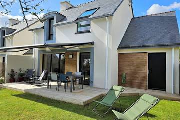 Gîte pour 5 personnes, avec terrasse et jardin dans Plage Kerambigorn