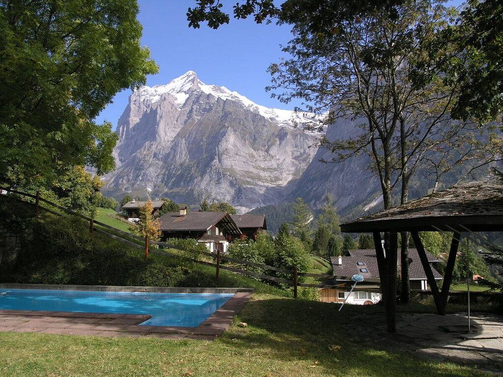 Cabaña en Grindelwald con piscina. in Schwendi b. Grindelwald, Grindelwald